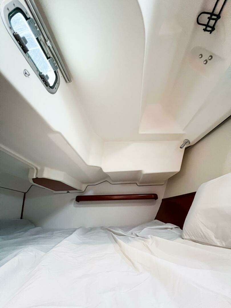 2007 Beneteau 373 - Image 62