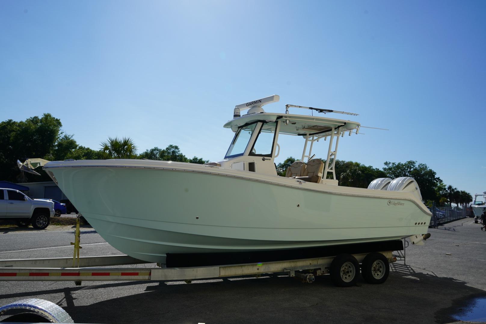 2024 Edgewater 285CC