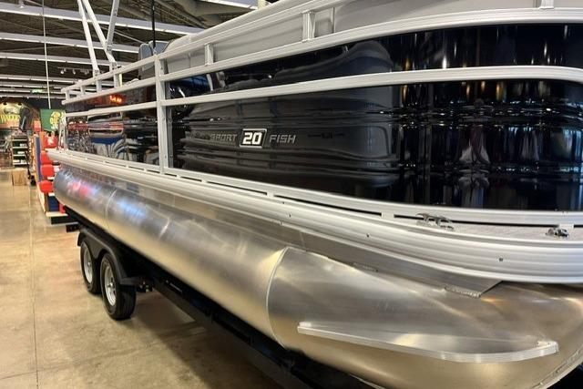 2026 Sun Tracker SportFish 20 DLX