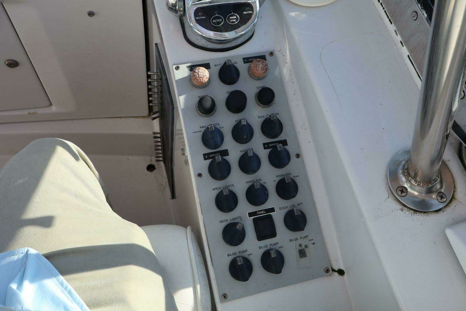 2006 Bluewater 5200 - Image 75