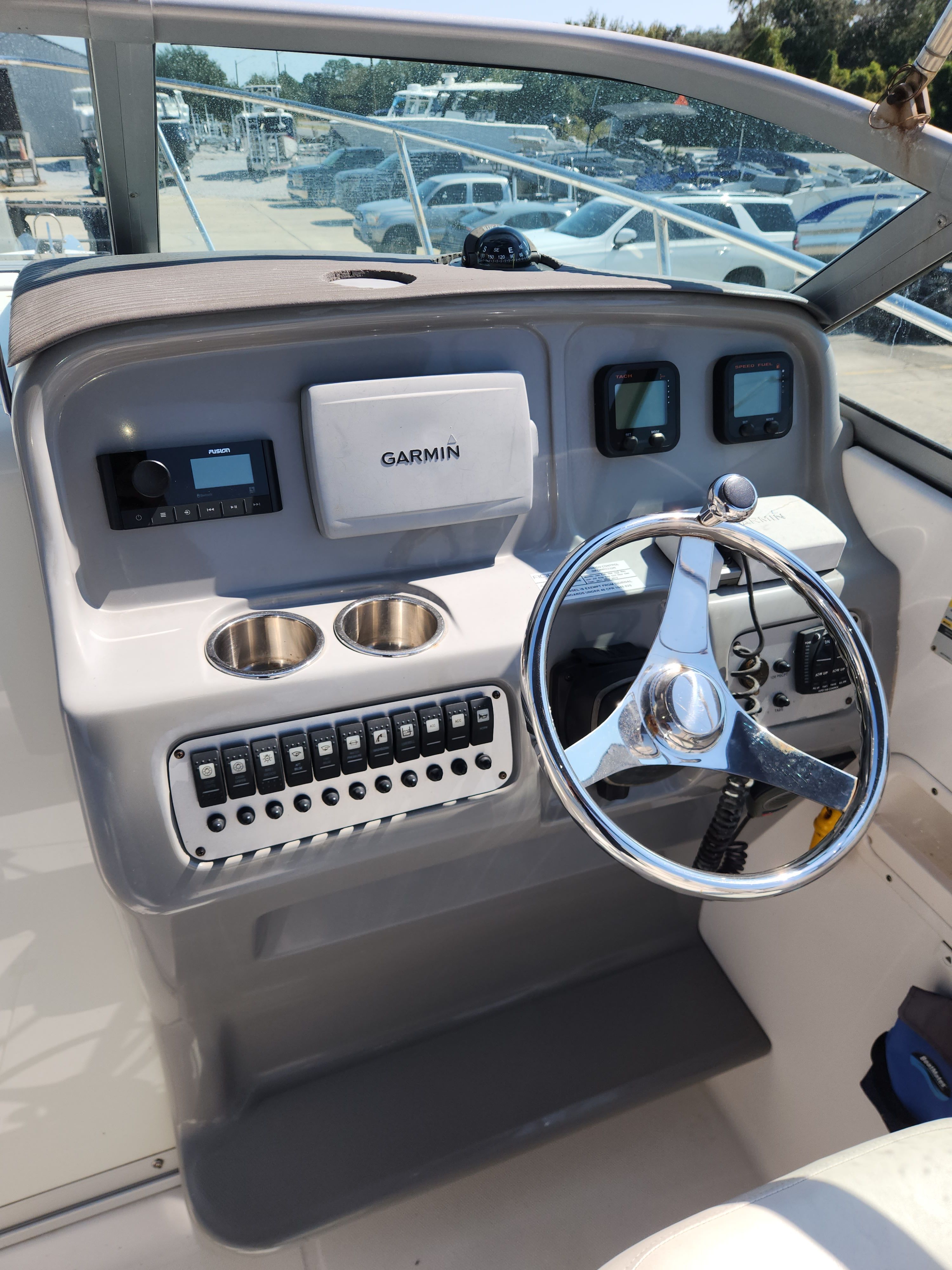 2012 ROBALO 225 CC - Image 14