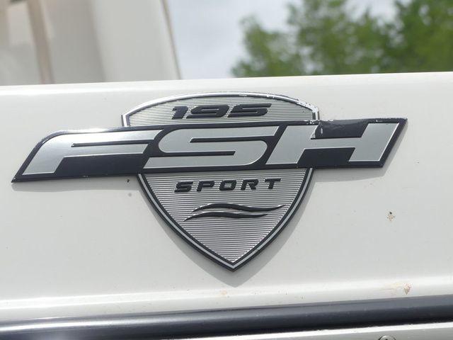 2022 Yamaha Boats 195 FSH Sport - 41
