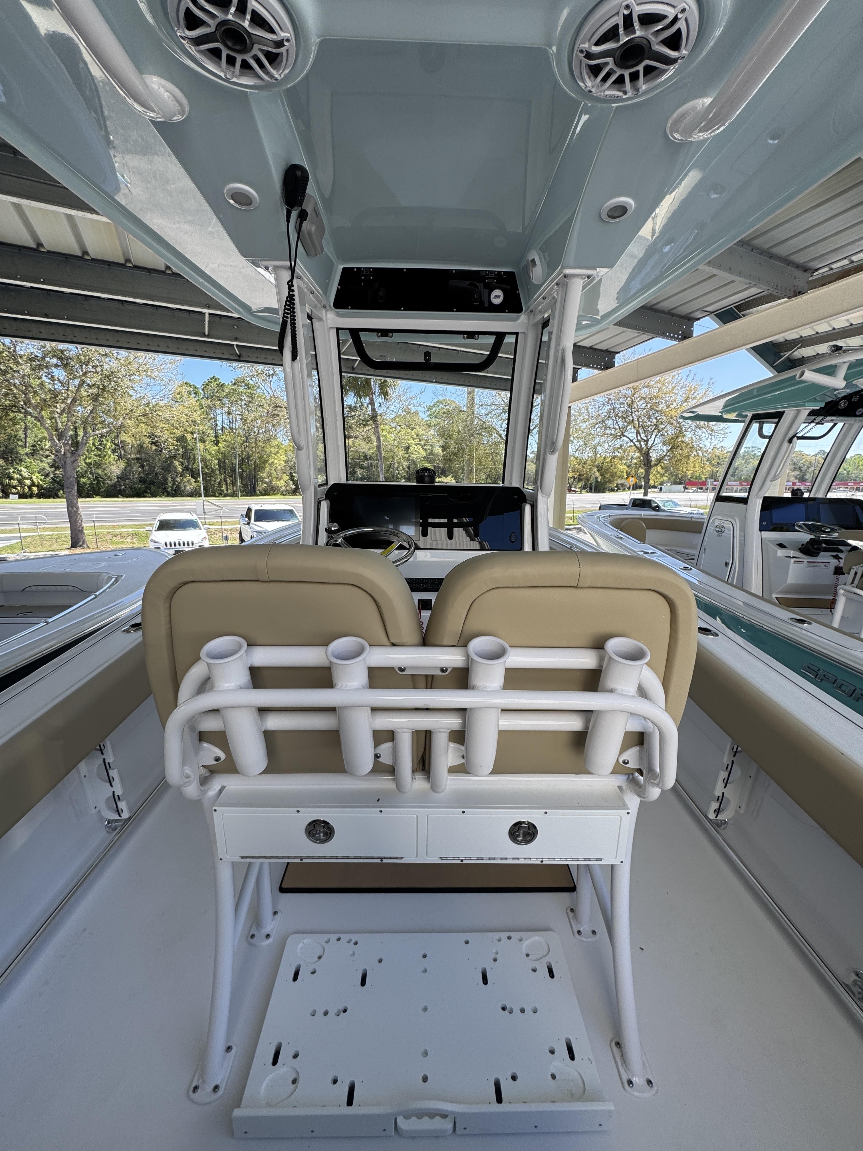 2026 Sportsman Heritage 231 Center Console - 47