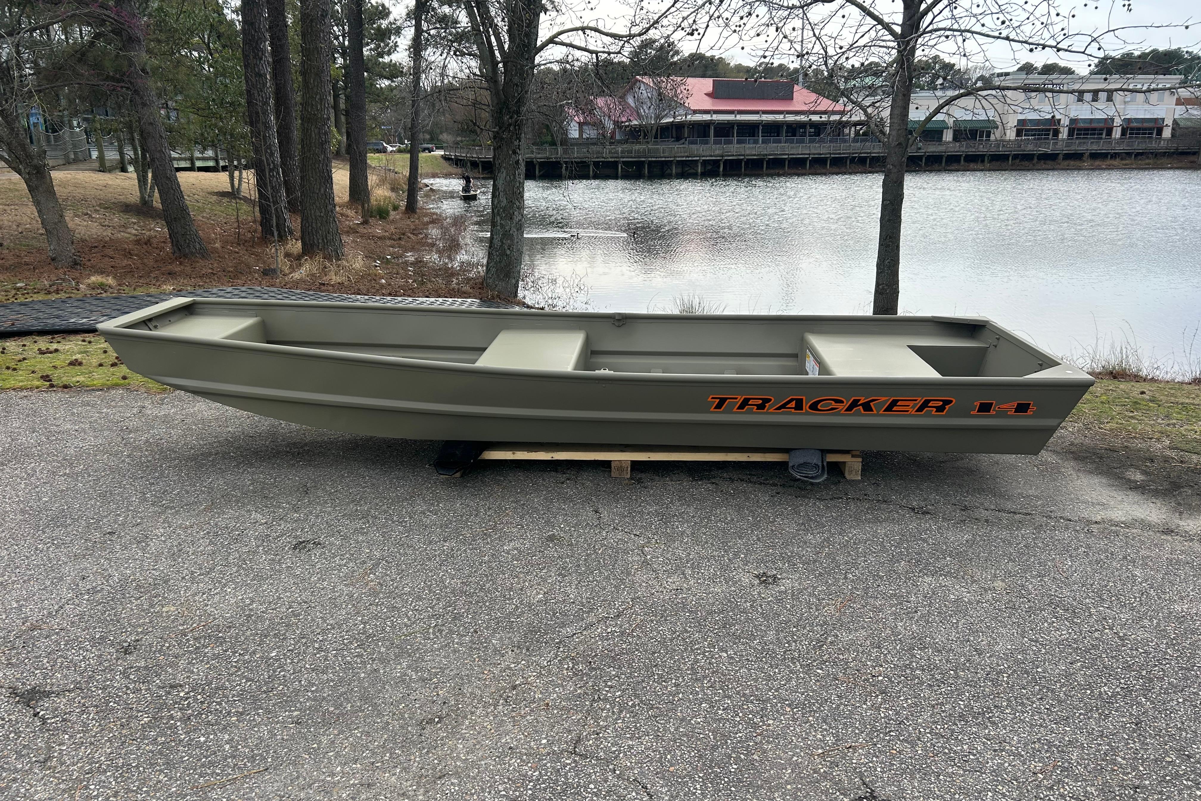 2026 Tracker Grizzly 14 Jon