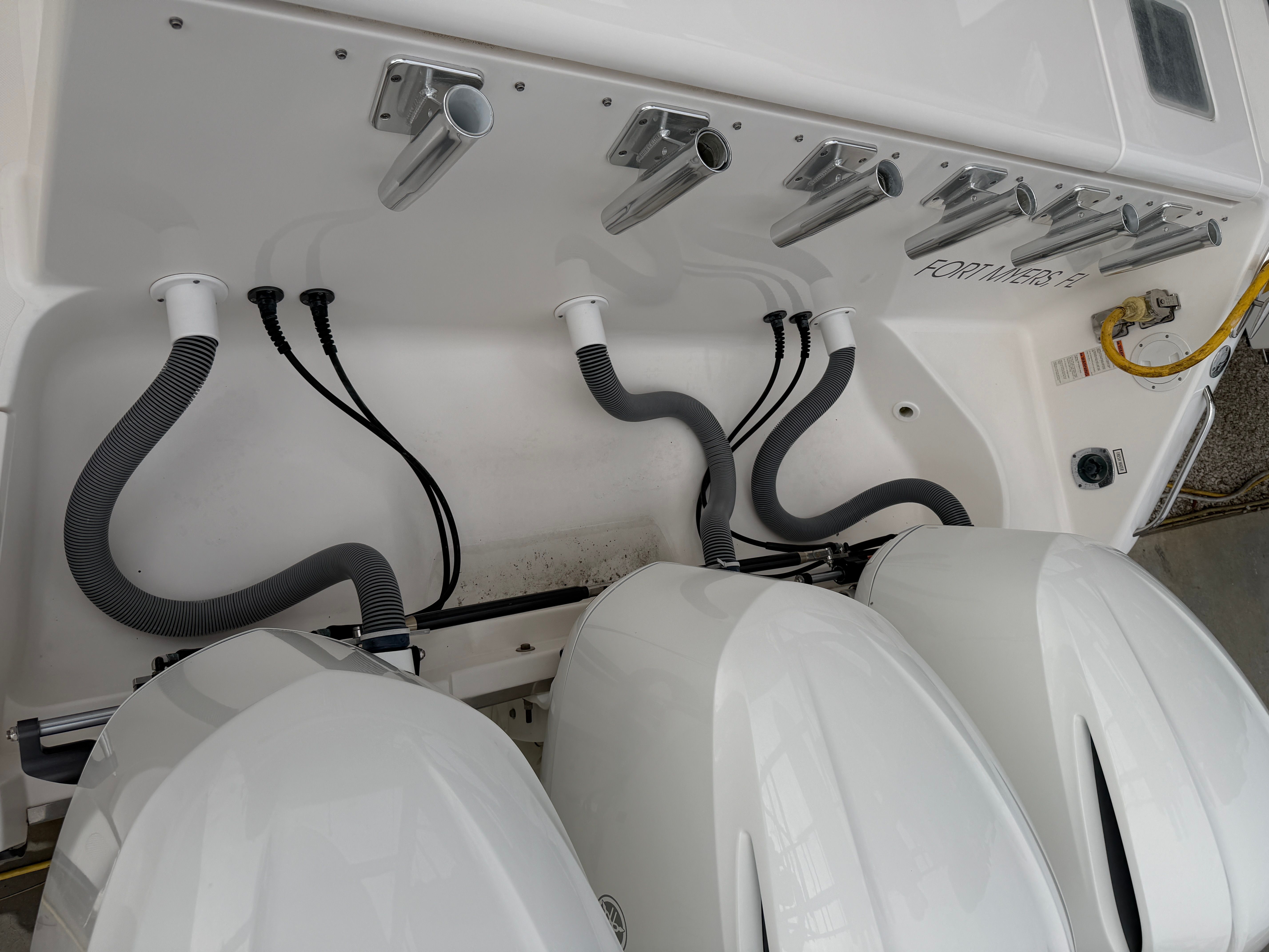 2017 Pursuit OS 385 Offshore - 8