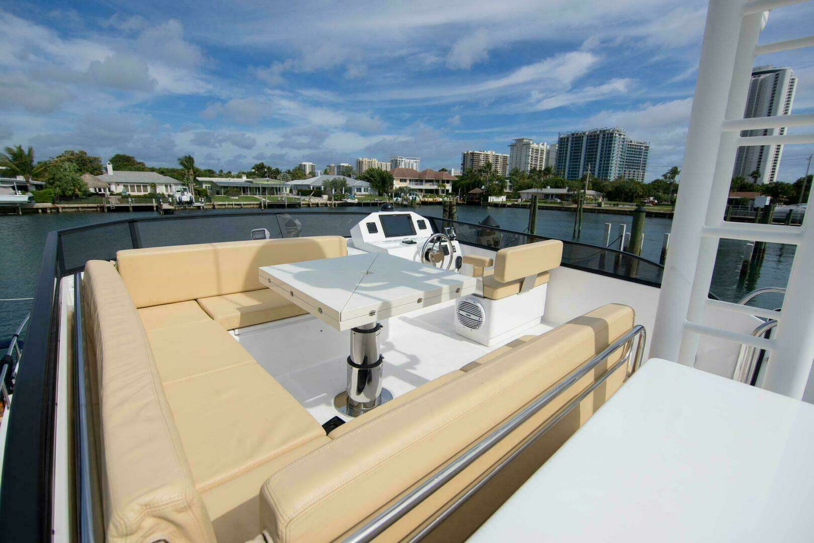 2019 Sundeck Yachts 580 Sport - Image 64