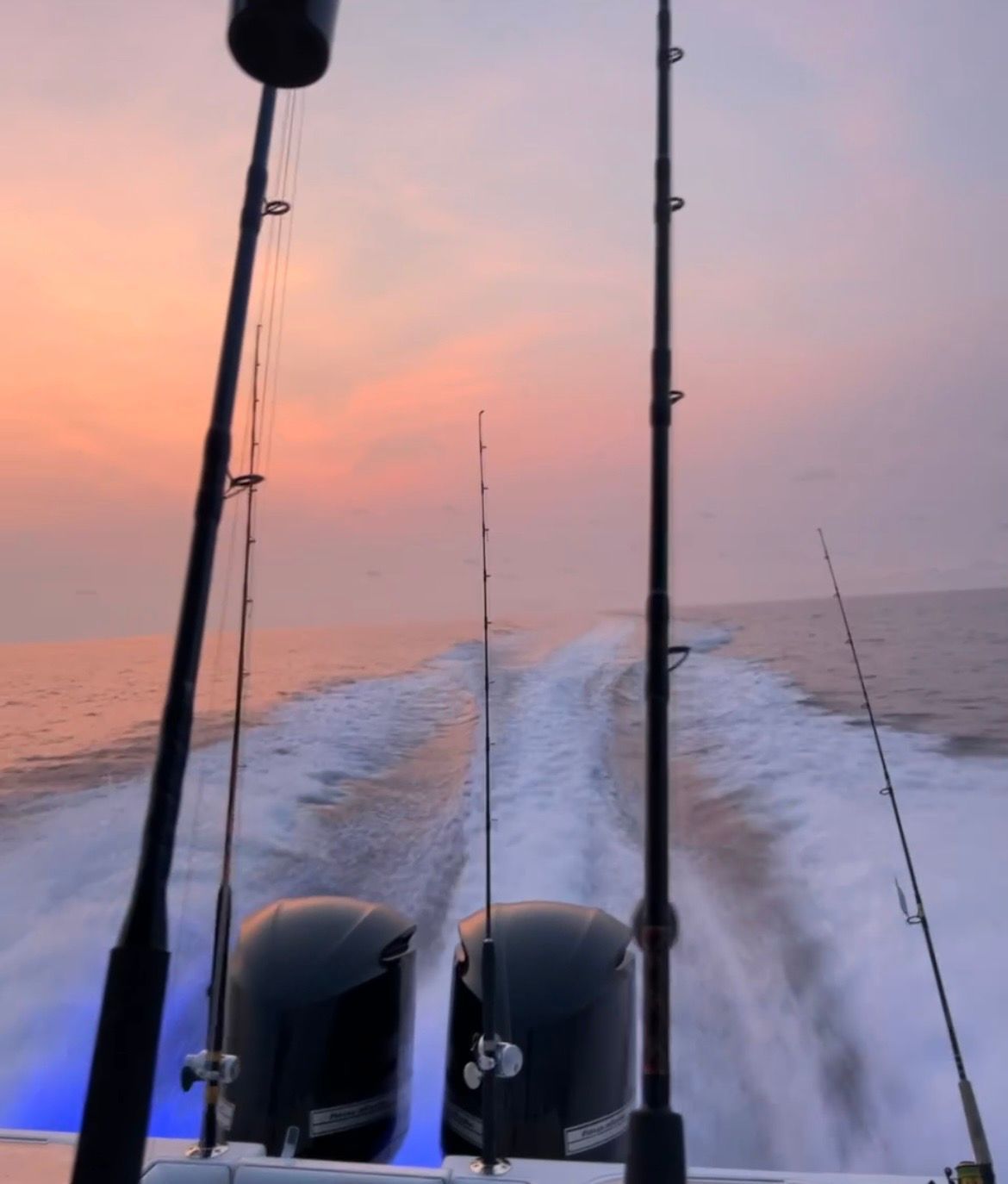 2015 SeaHunter 32 Tournament - 11