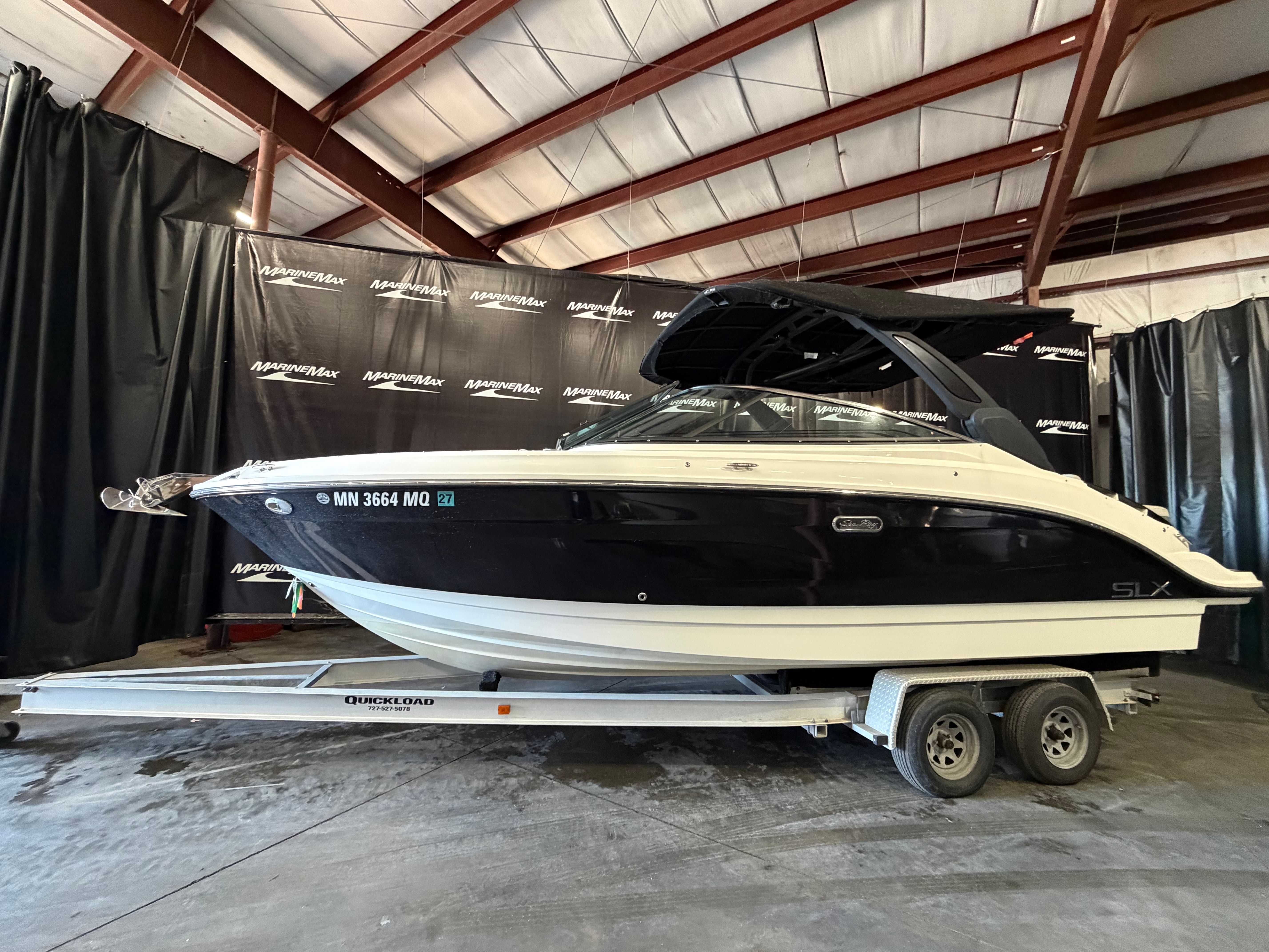 2024 Sea Ray SLX 260