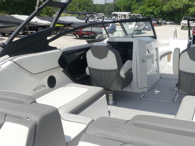 2022 Yamaha Boats AR250 - 22