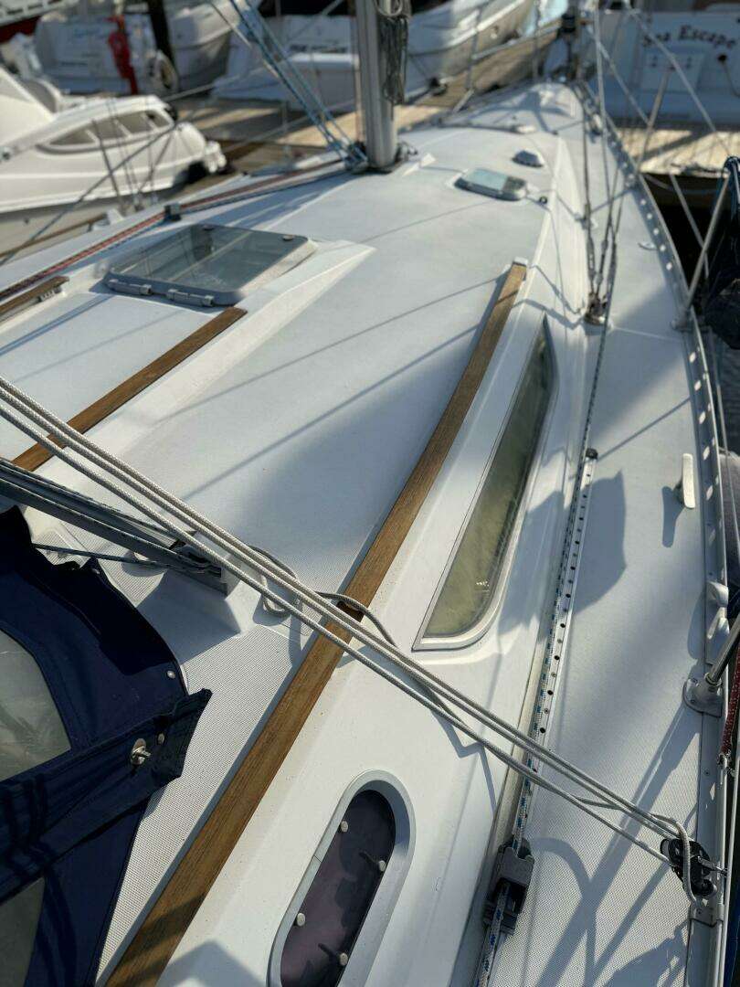 1999 Jeanneau 36.2 Sun Odyssey - Image 13