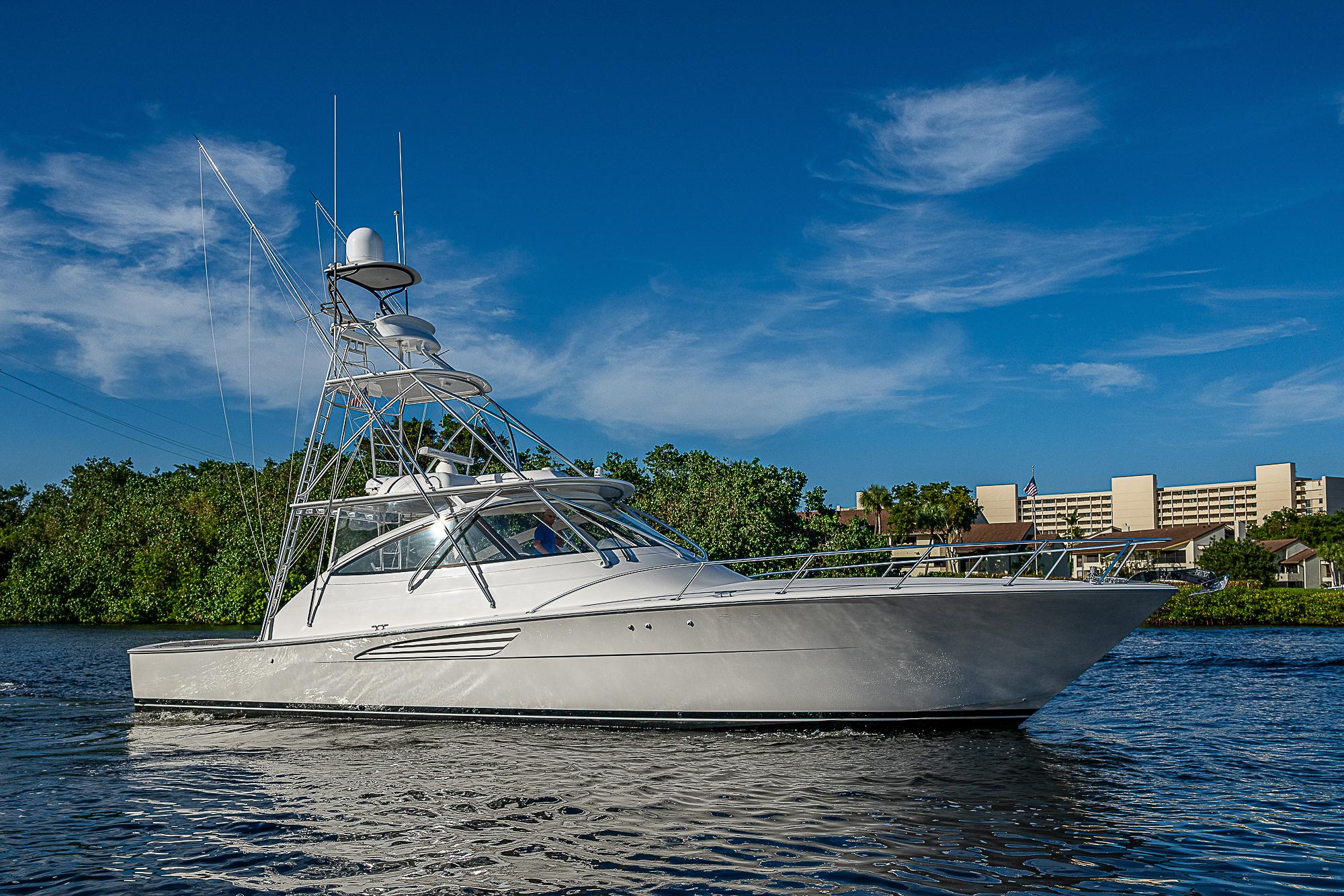 2023 Viking 54 Open