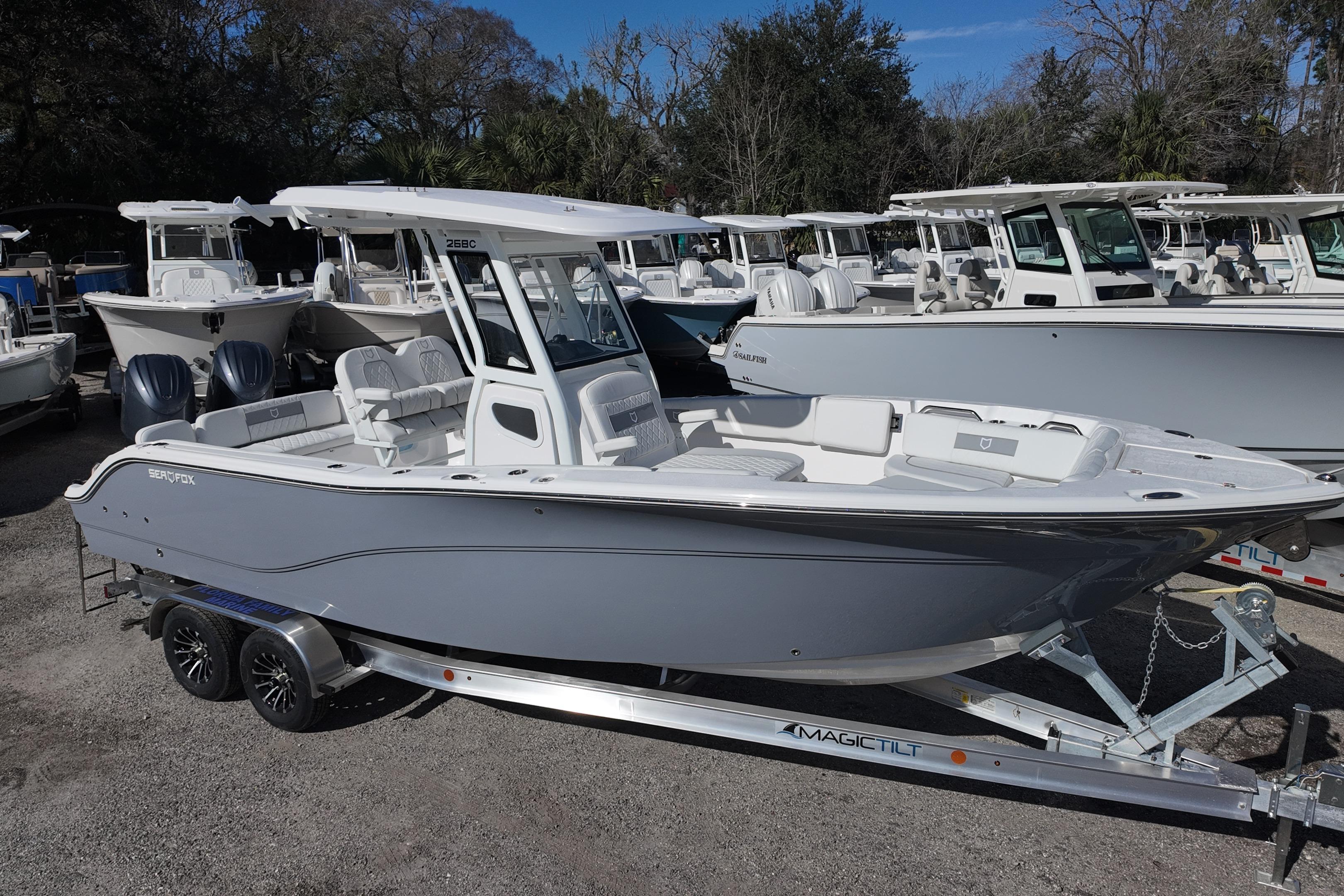 2026 Sea Fox 268 Commander