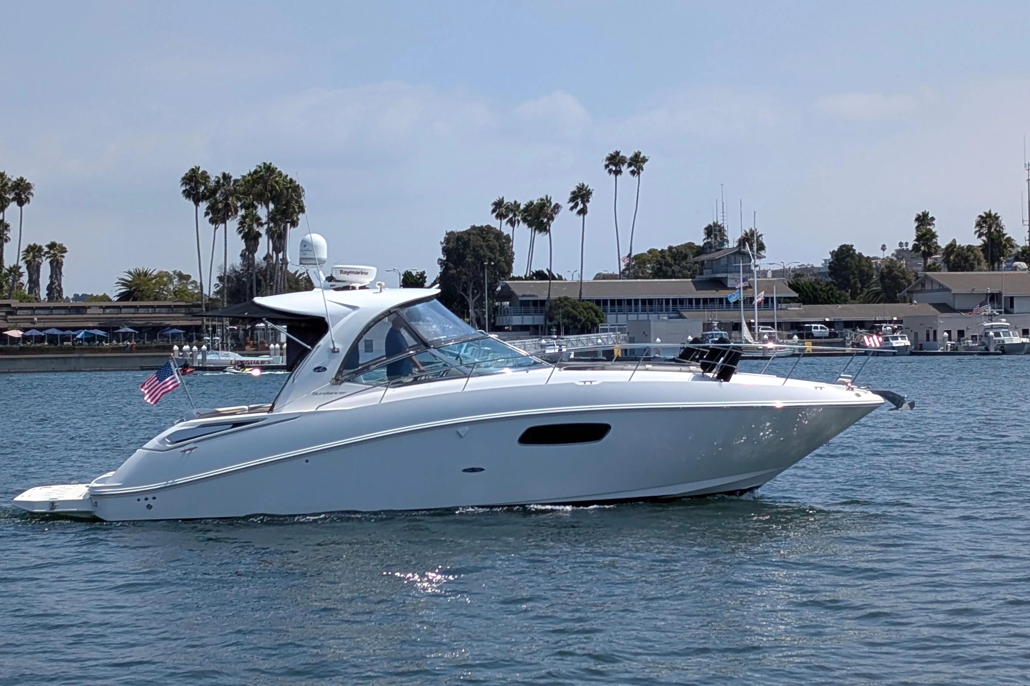 2009 Sea Ray Sundancer 350