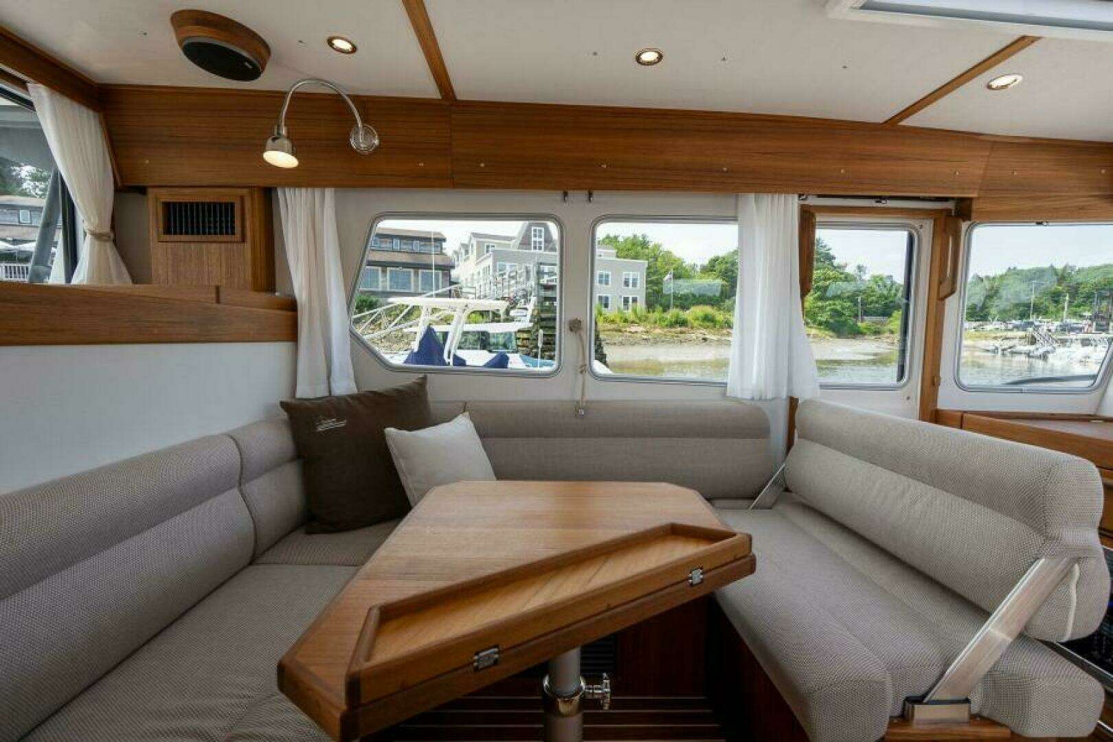 2027 Targa 32 - Image 25