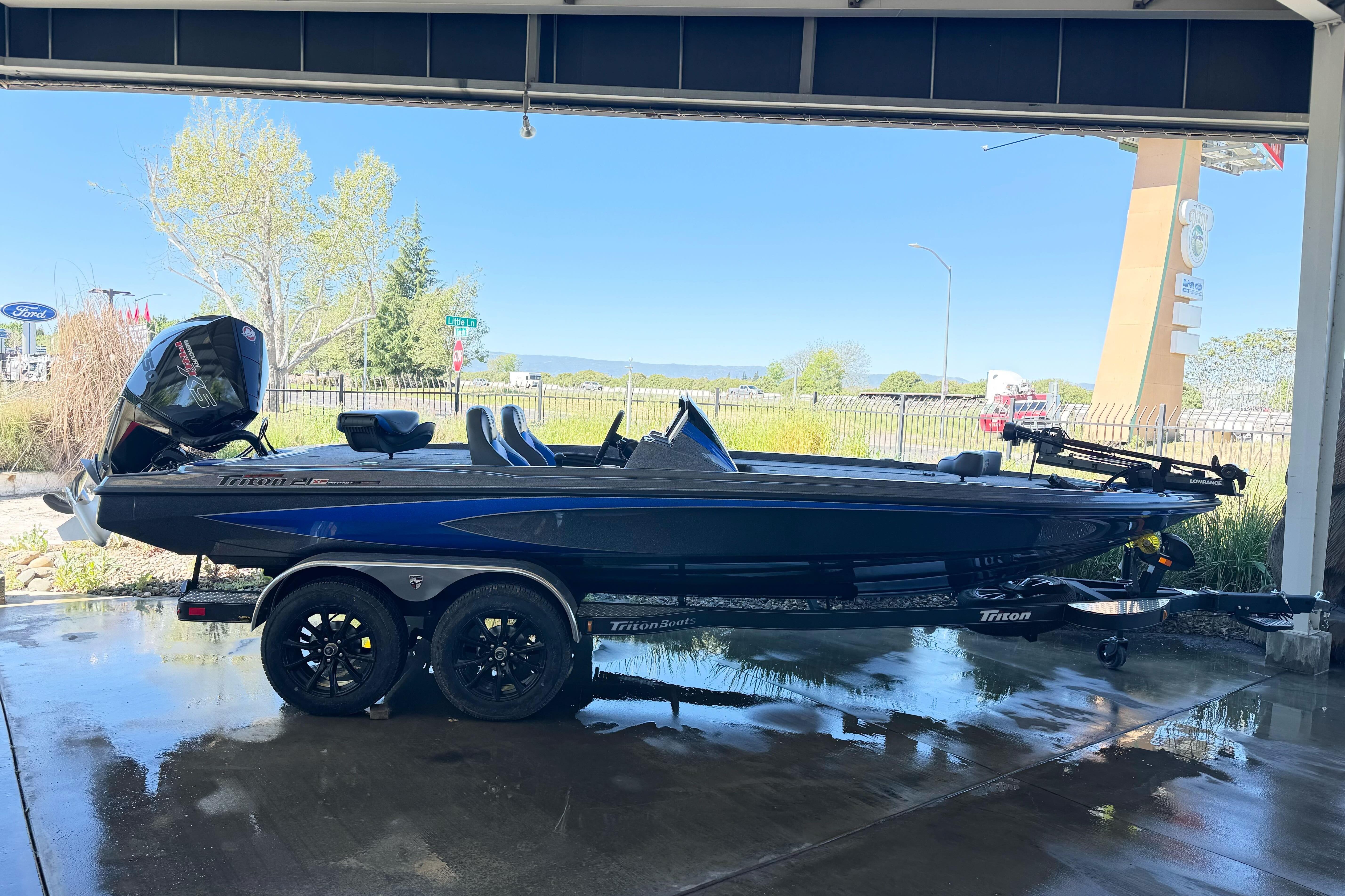 2026 Triton 21XP Patriot