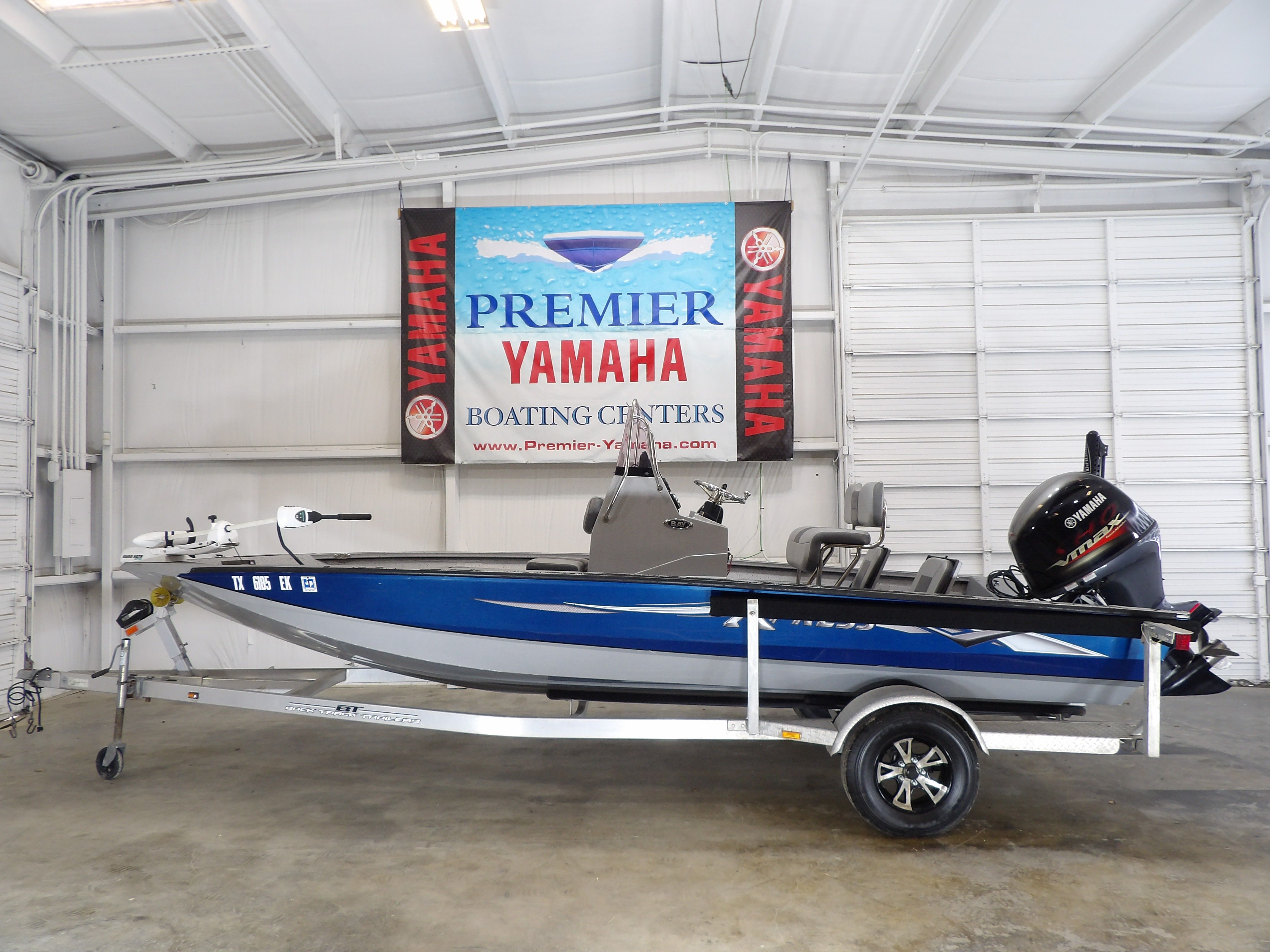 2019 Xpress H20B Bay