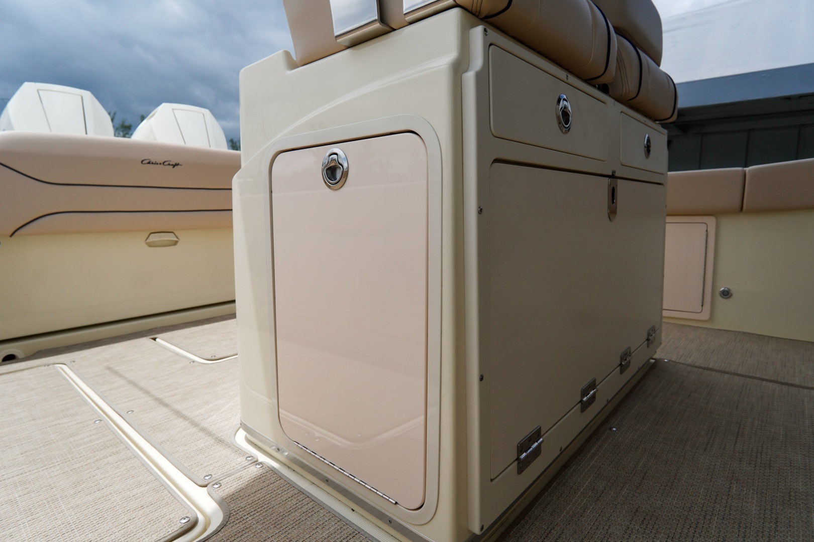 2026 Chris-Craft Catalina - Image 59