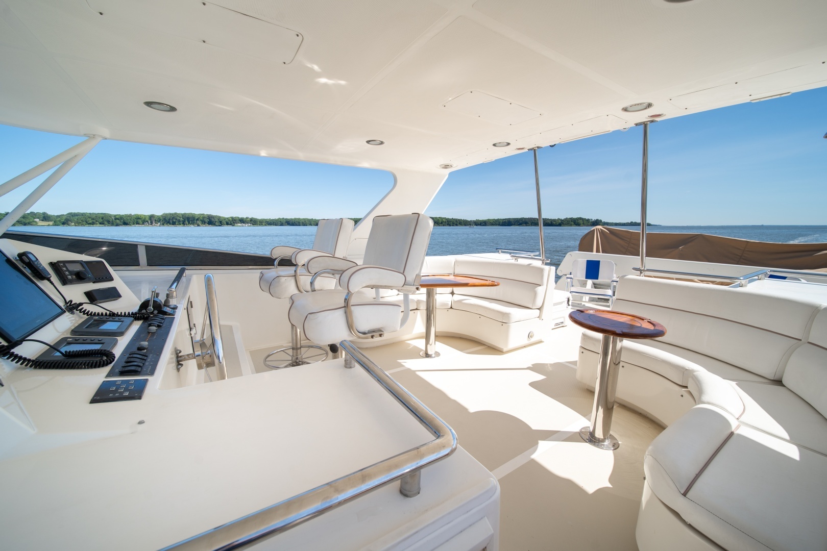 2003 Marlow Explorer 65C - Image 28