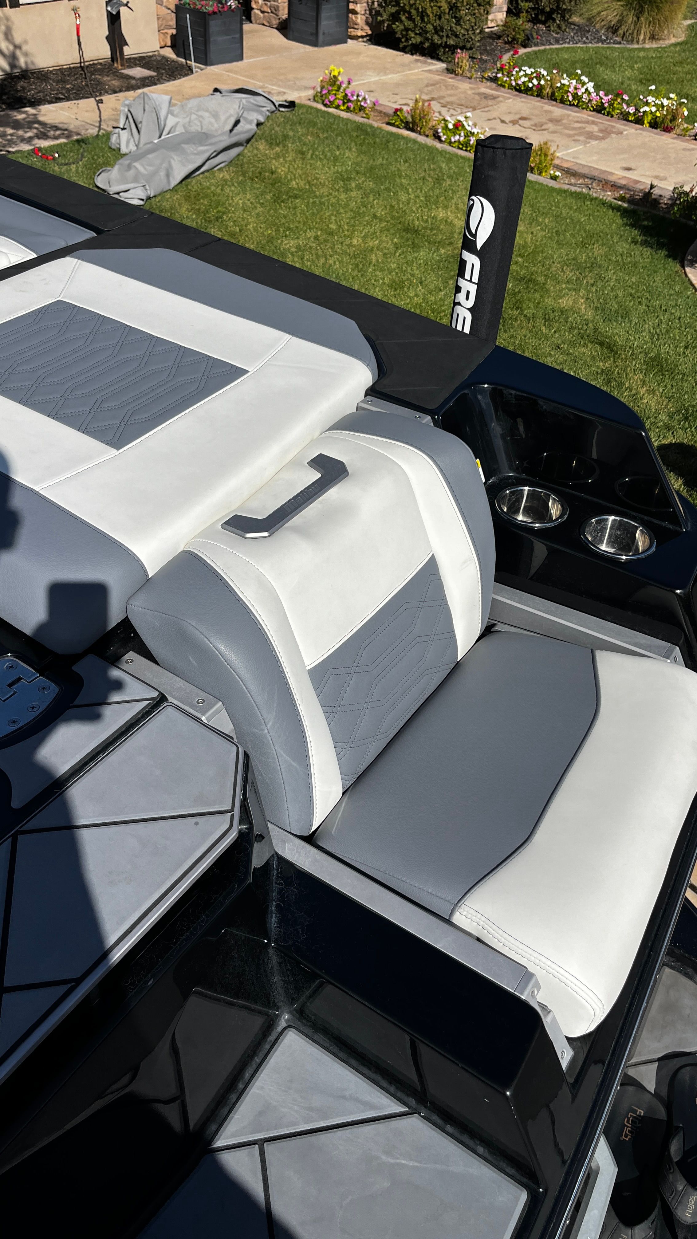 The image shows the luxurious seating of a 2023 Malibu Wakesetter 26 LSV.