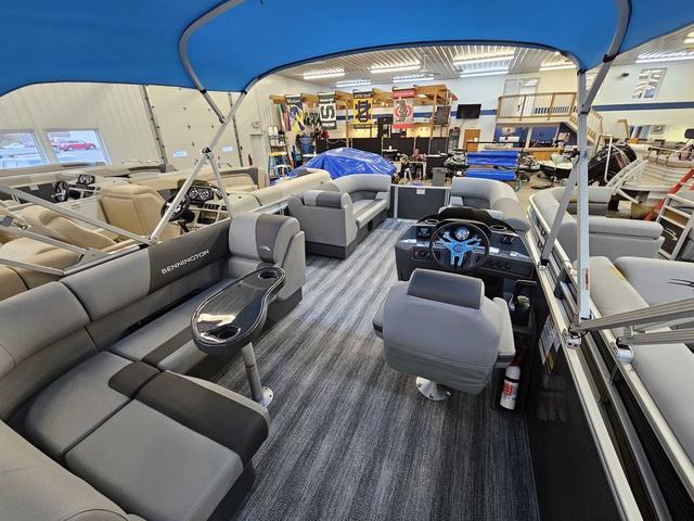 2025 Bennington 22SLJ - 9