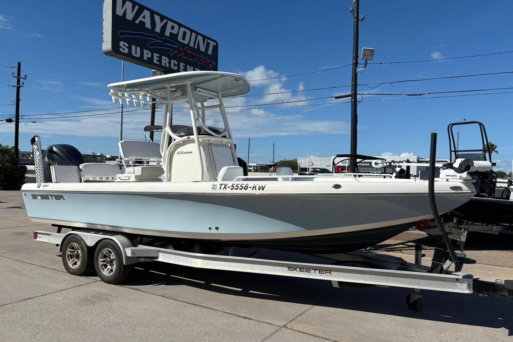 2023 Skeeter SX2550 Family