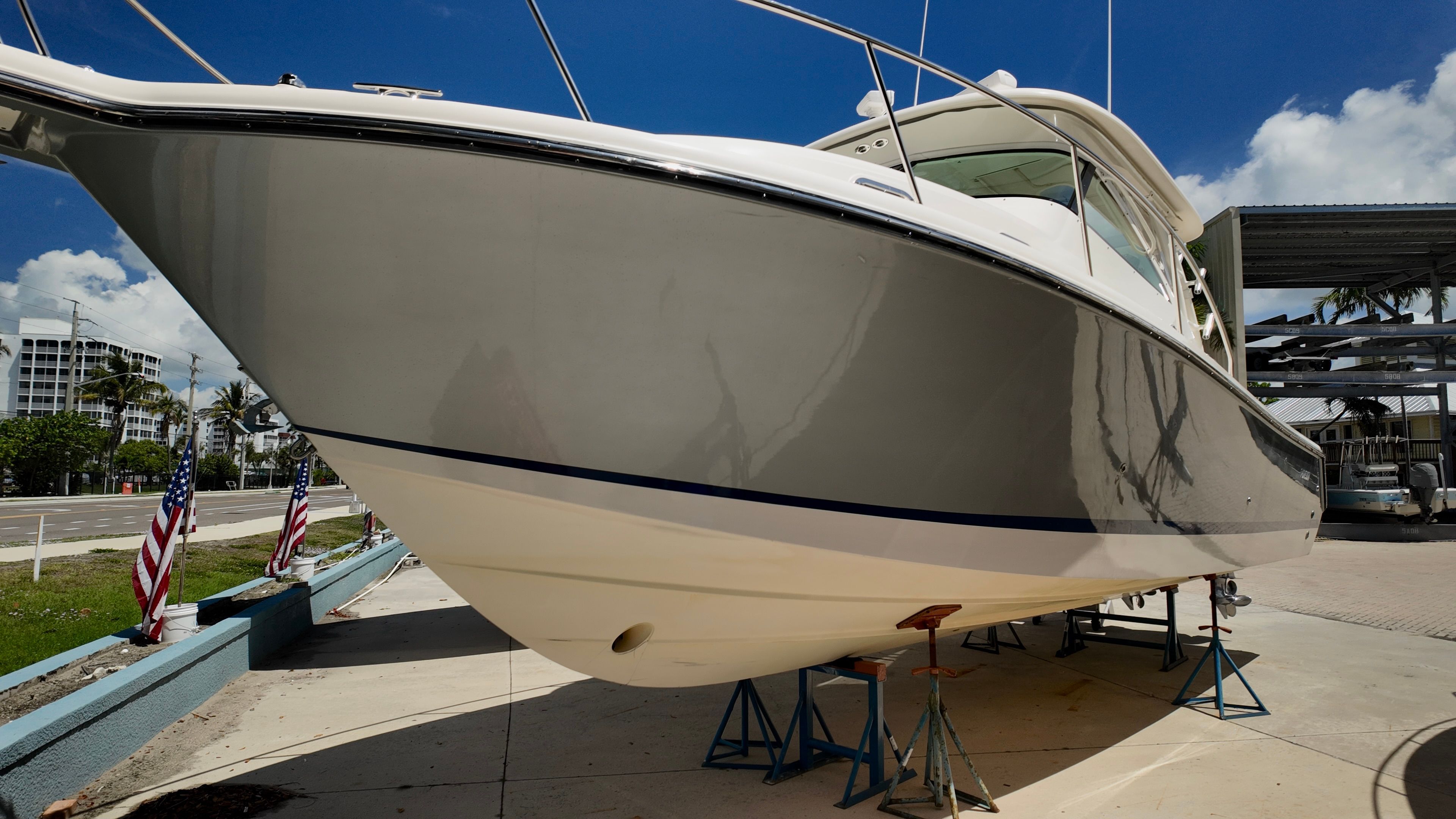 2014 Pursuit 345 Offshore