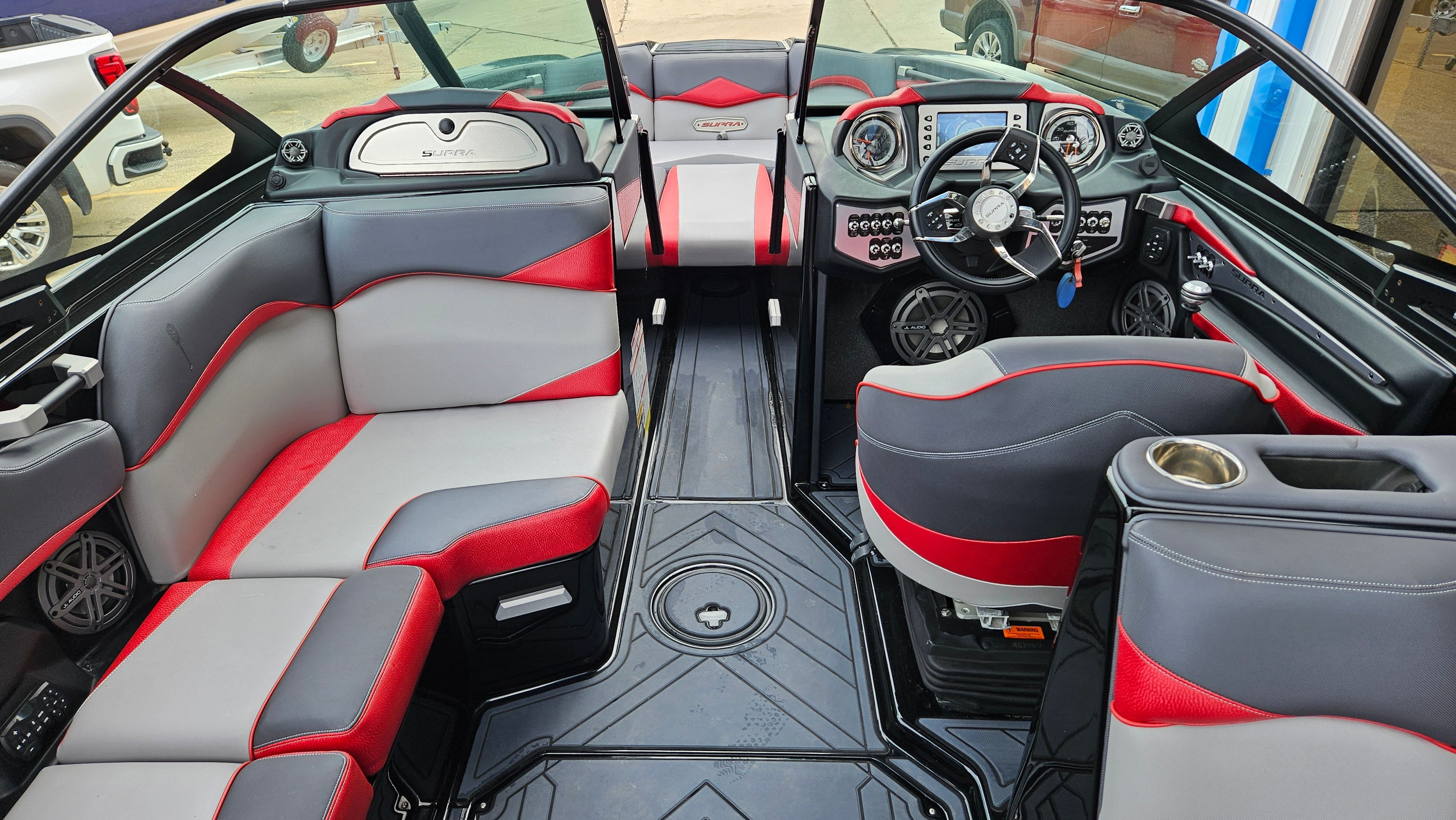 2018 SUPRA SE 550 - Image 10