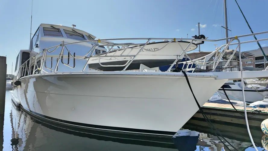 1999 Viking 60 Cockpit Sport Yacht