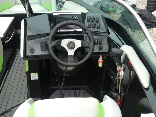 2016 Epic 23V - 31