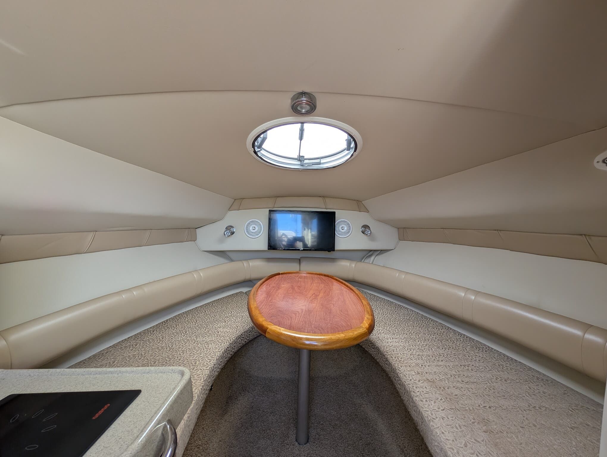 2007 Larson Cabrio 240 - 21
