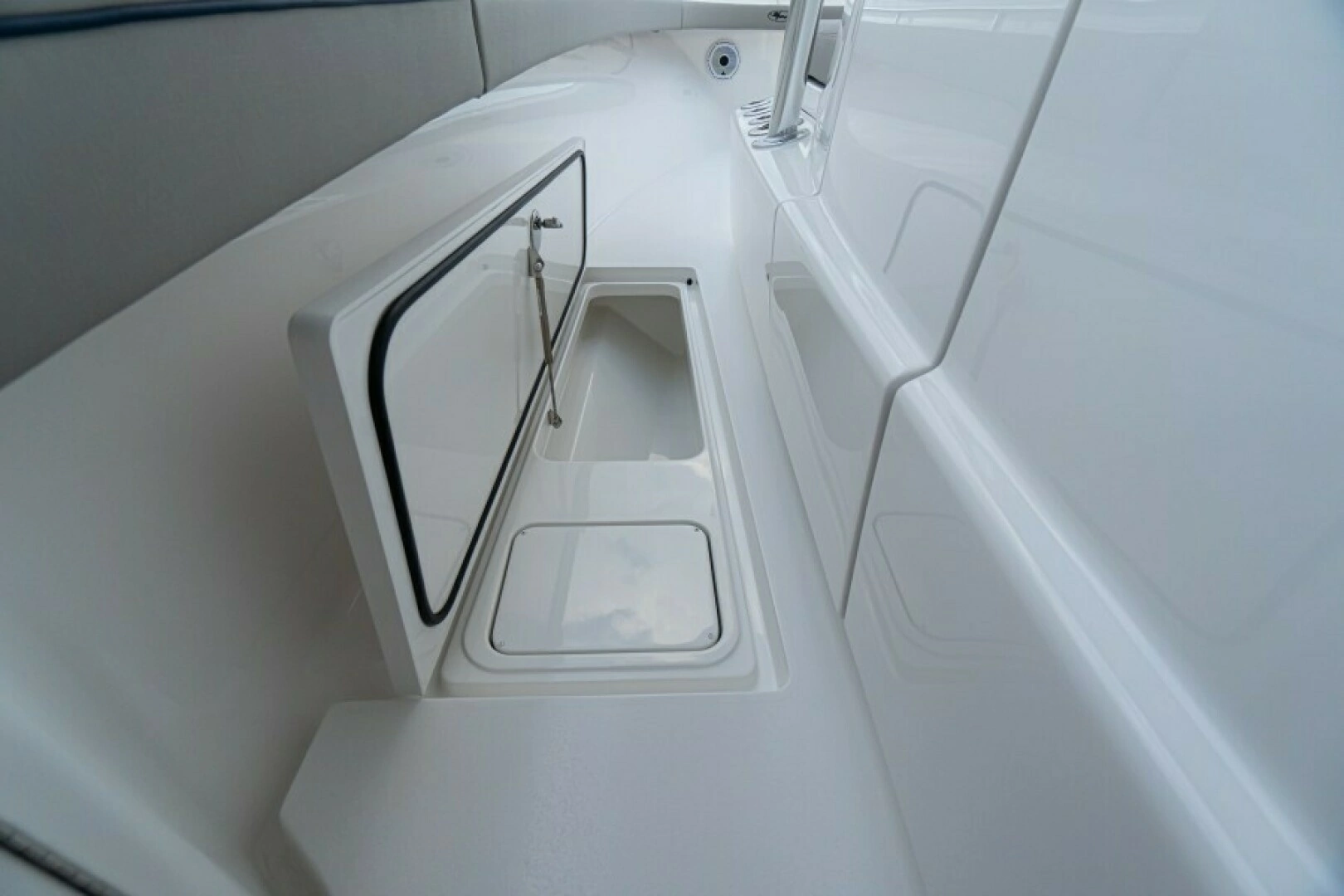 2027 Valhalla Boatworks V-33 - Image 16
