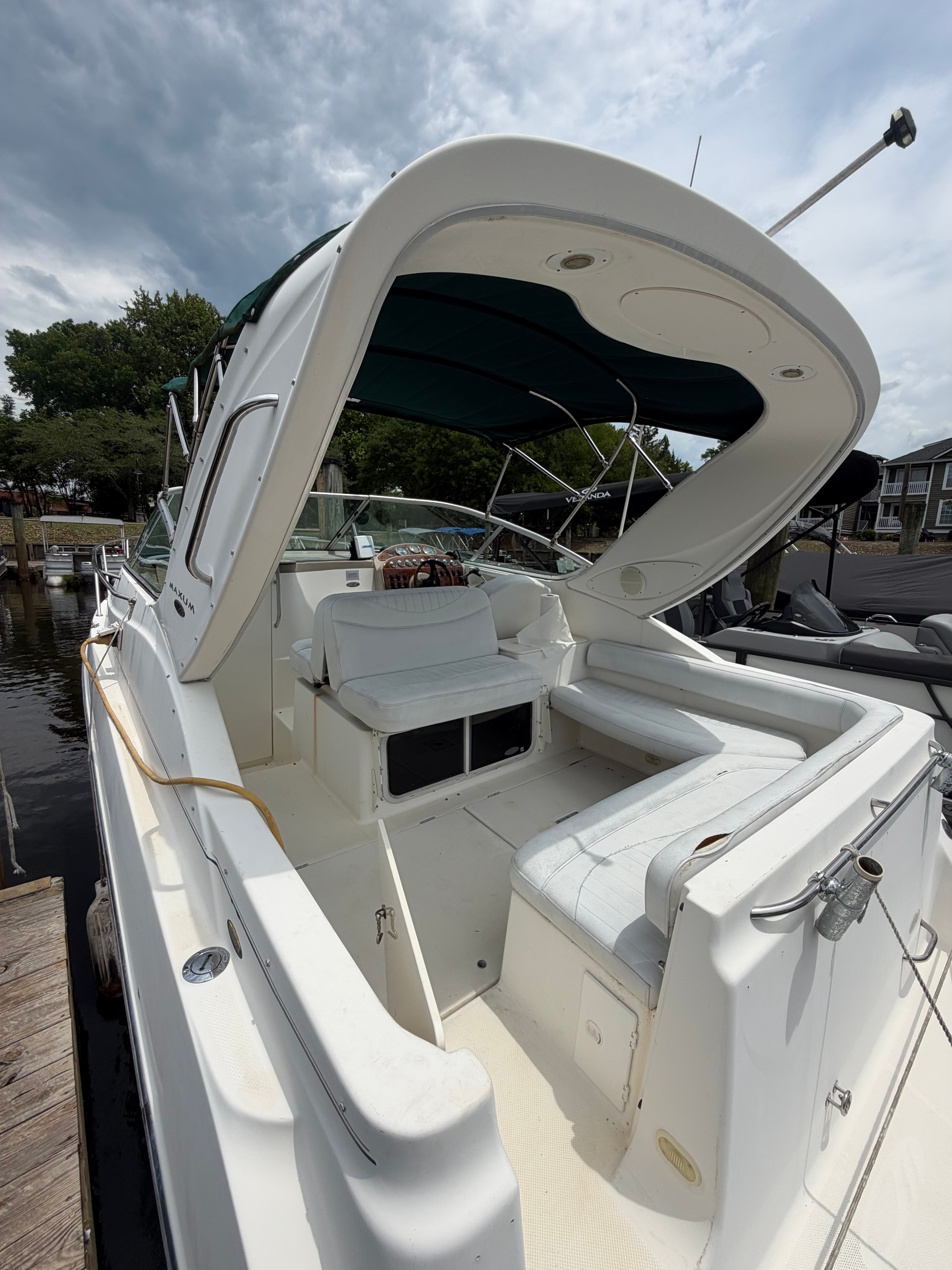 2003 Maxum 2900 SCR - 7