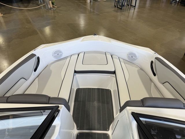 2026 Yamaha Boats SX190 - 24