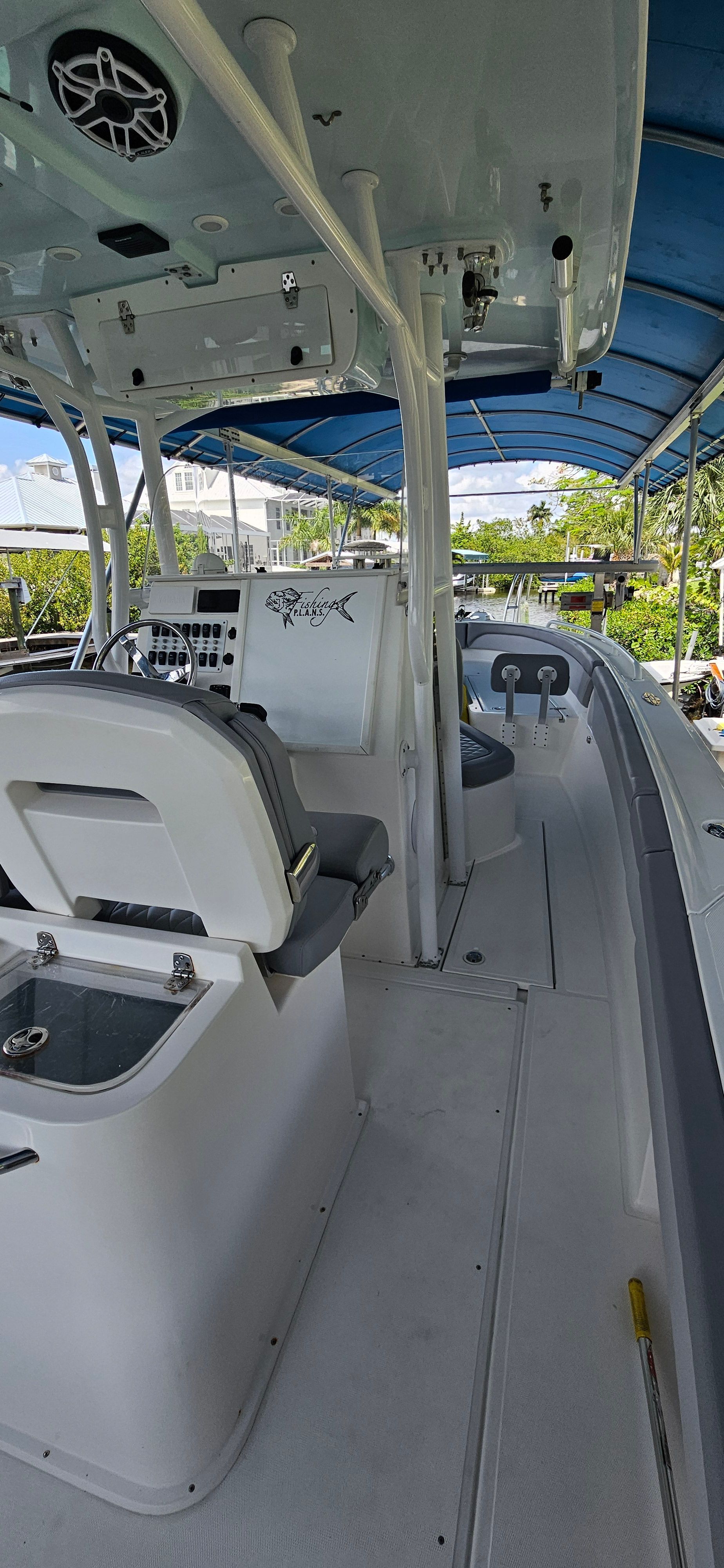 2016 Stamas 317 Tarpon - 11