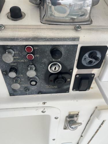 Control panel of a 1985 Hatteras 45 Convertible boat.