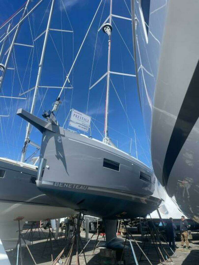 2024 Beneteau 34.1 - Image 2
