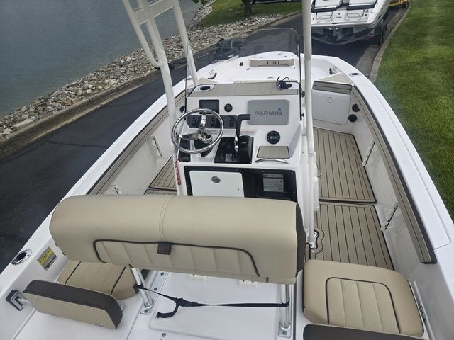 2022 Yamaha Boats 195 FSH Sport - 5