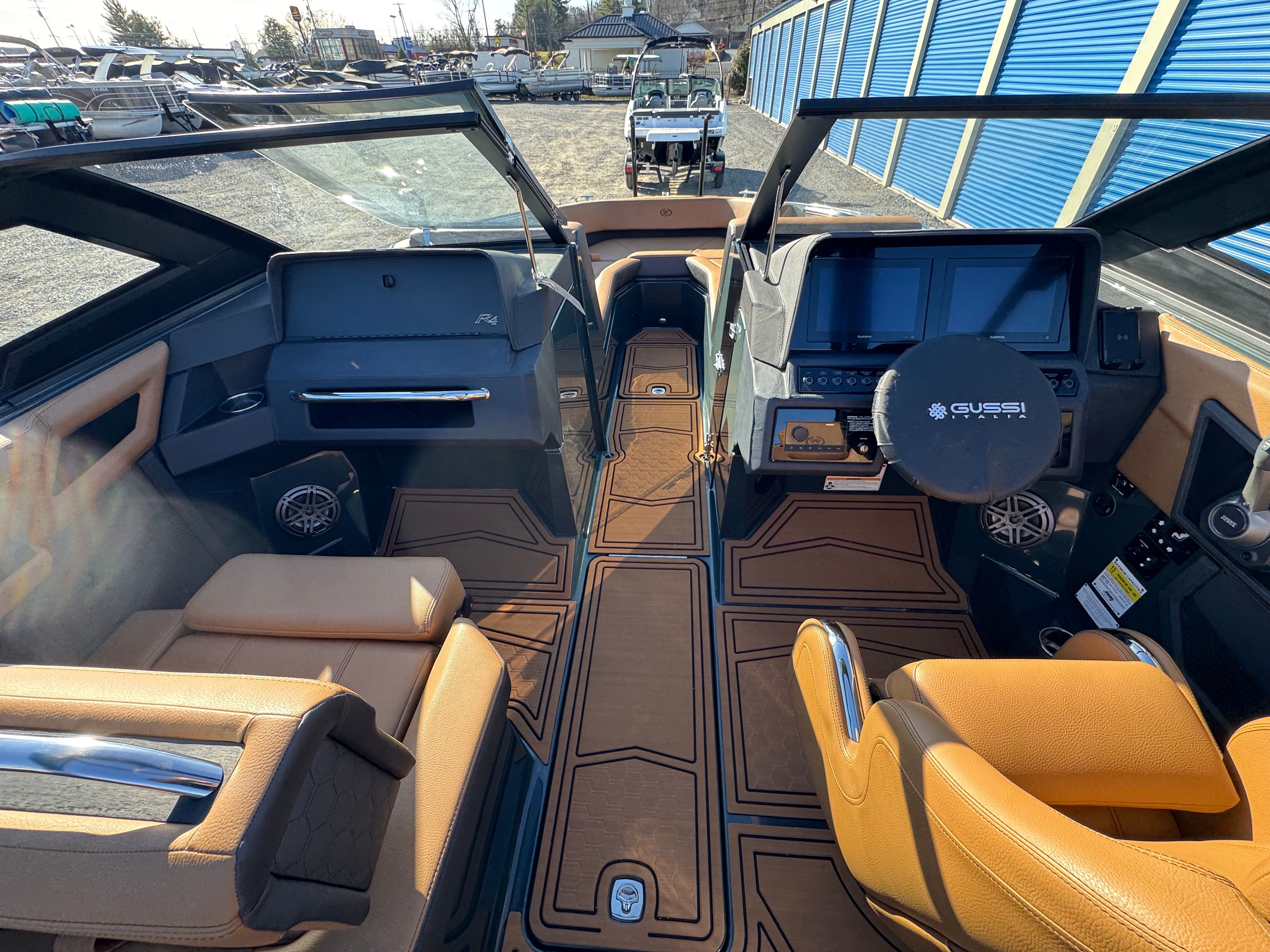 2026 Cobalt R4 Surf - 29