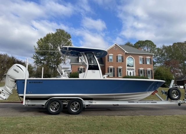 2025 Sportsman Masters 247OE Bay Boat