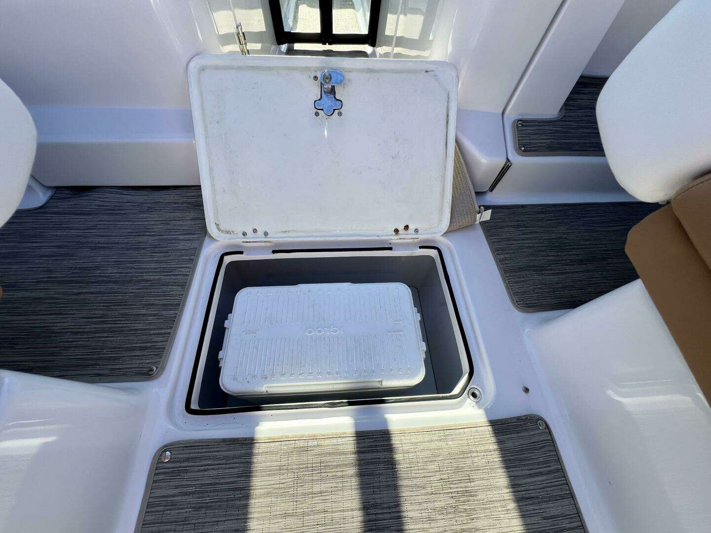 2019 Four Winns H290 - Image 40