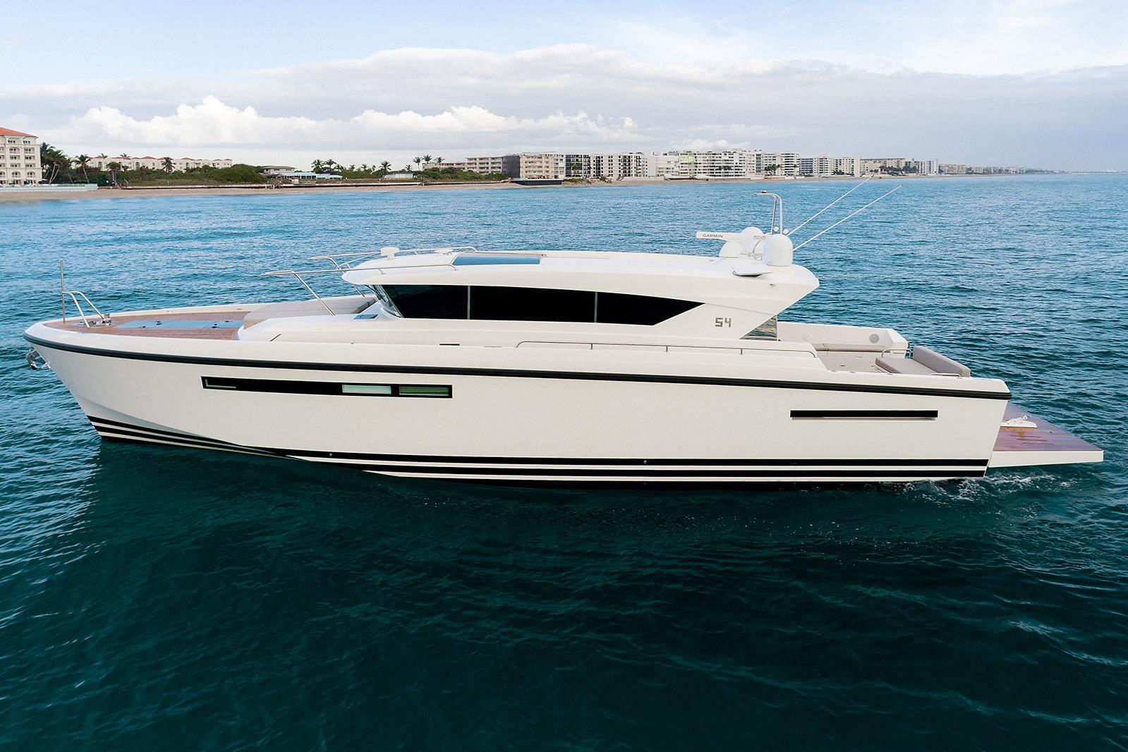 2023 Delta Powerboats 54 IPS