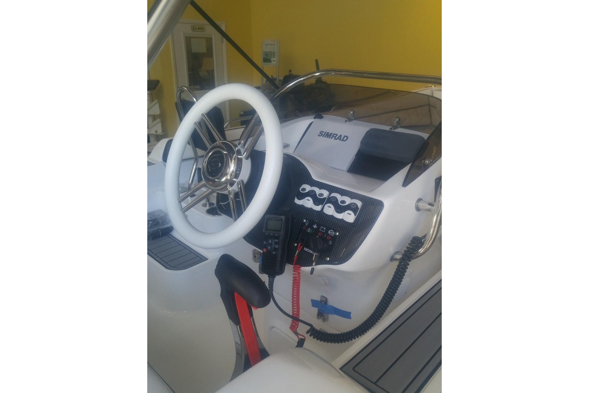 2018 Walker Bay Generation 525 DLX