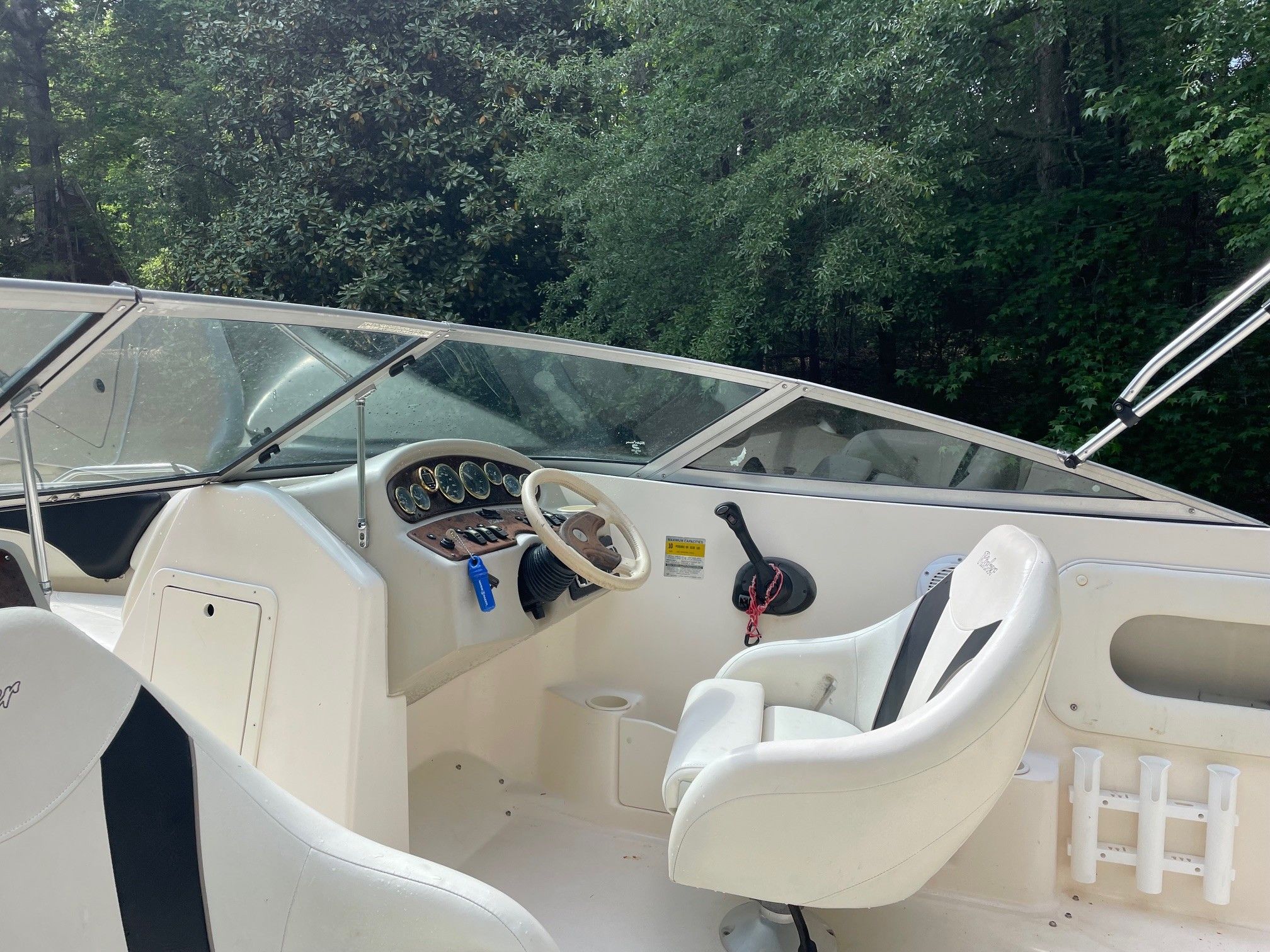 Interior view of a 2002 Rinker 212 Captiva Bowrider boat.