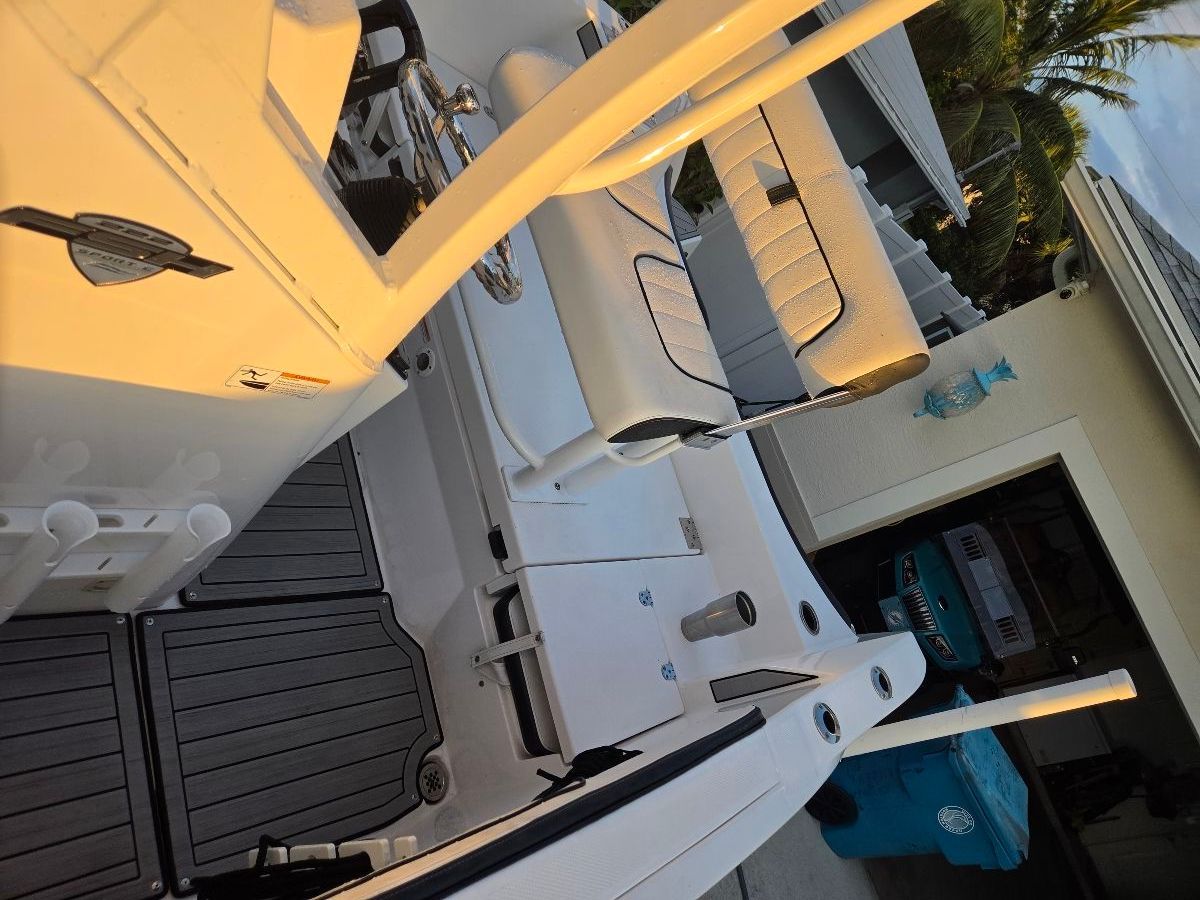 2024 Yamaha Boats 222 FSH Sport E - 10
