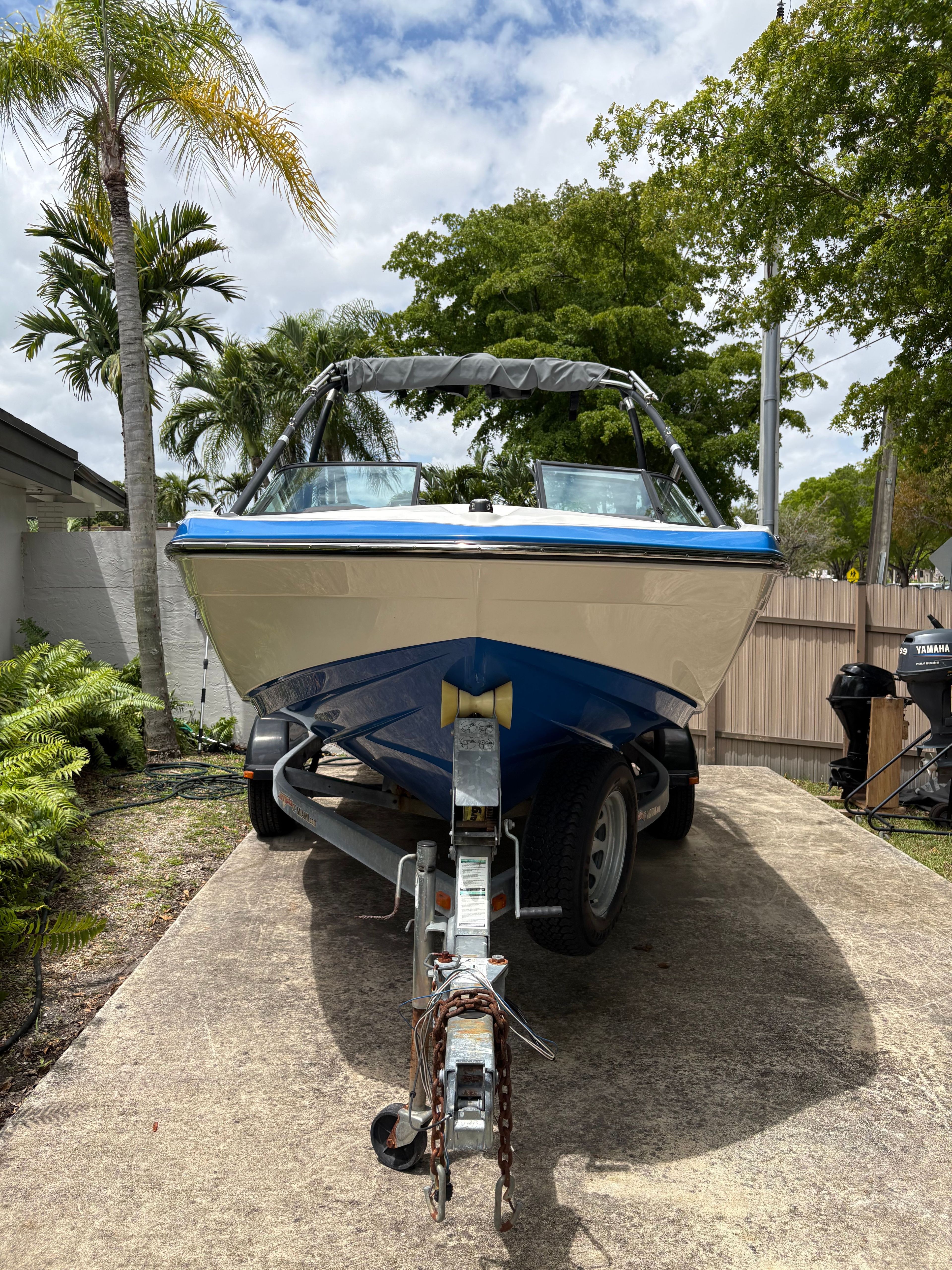 2015 Yamaha Boats AR192 - 12
