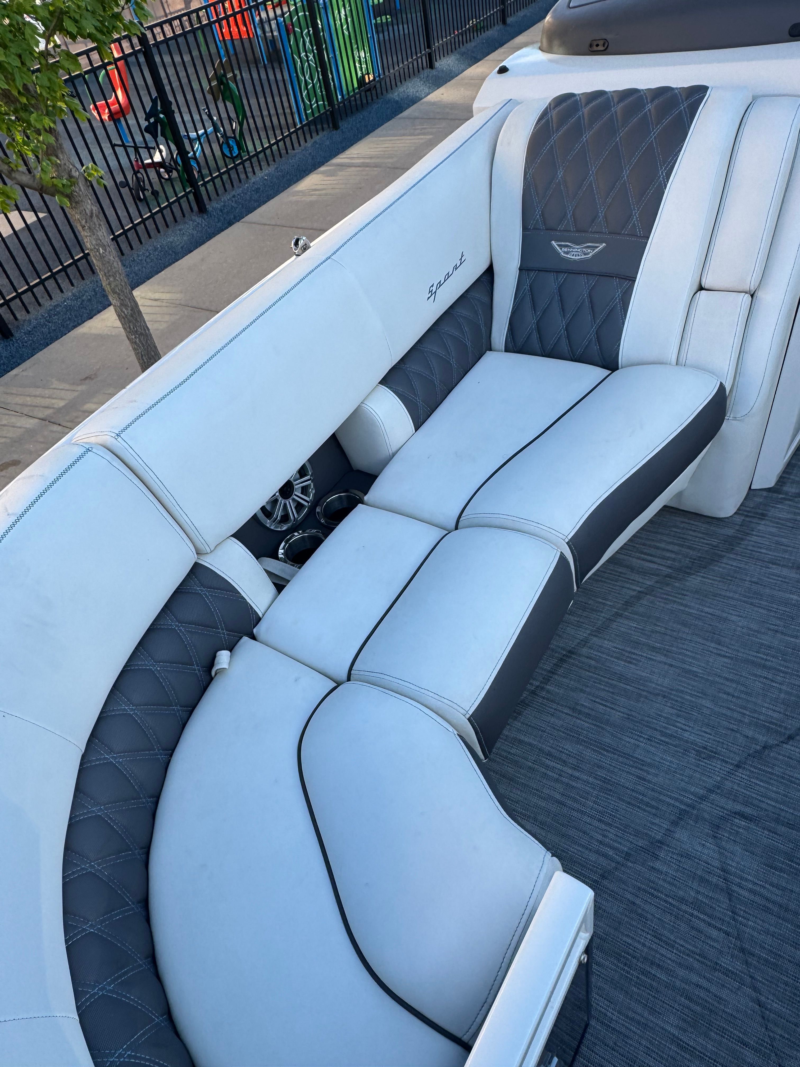 2020 Bennington RX 25 Sport - 11