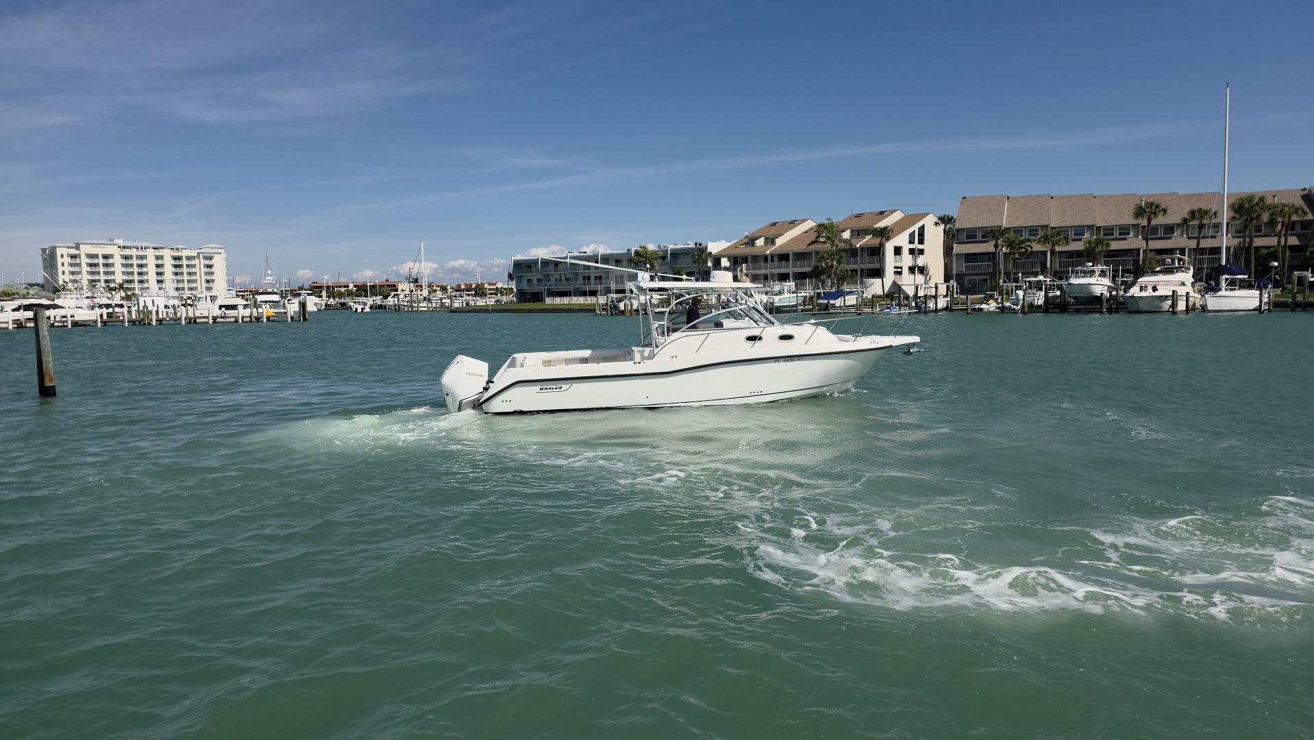 2007 Boston Whaler 305 Conquest - Image 2
