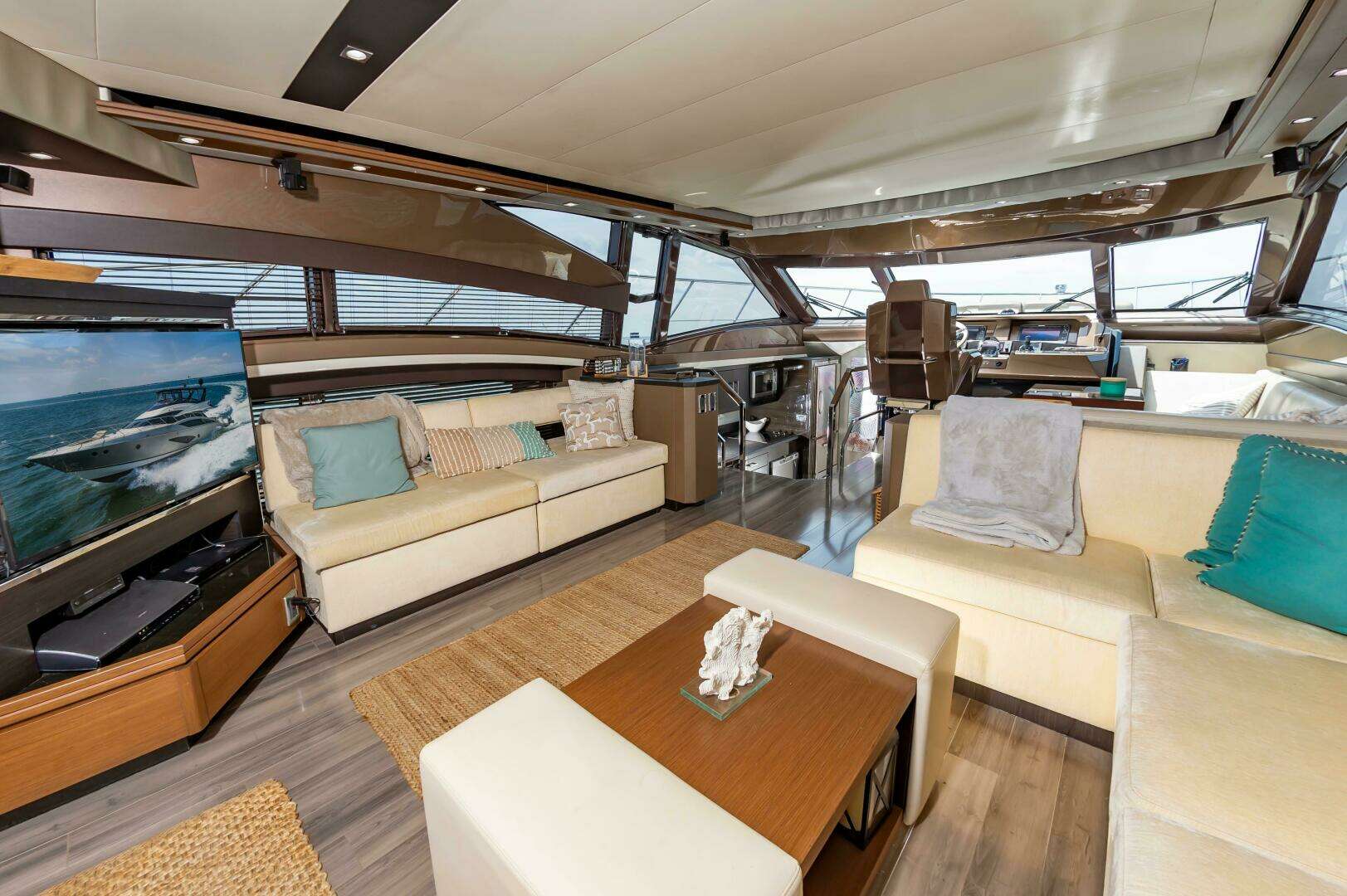 2013 Marquis 63 Sport Yacht - Image 26