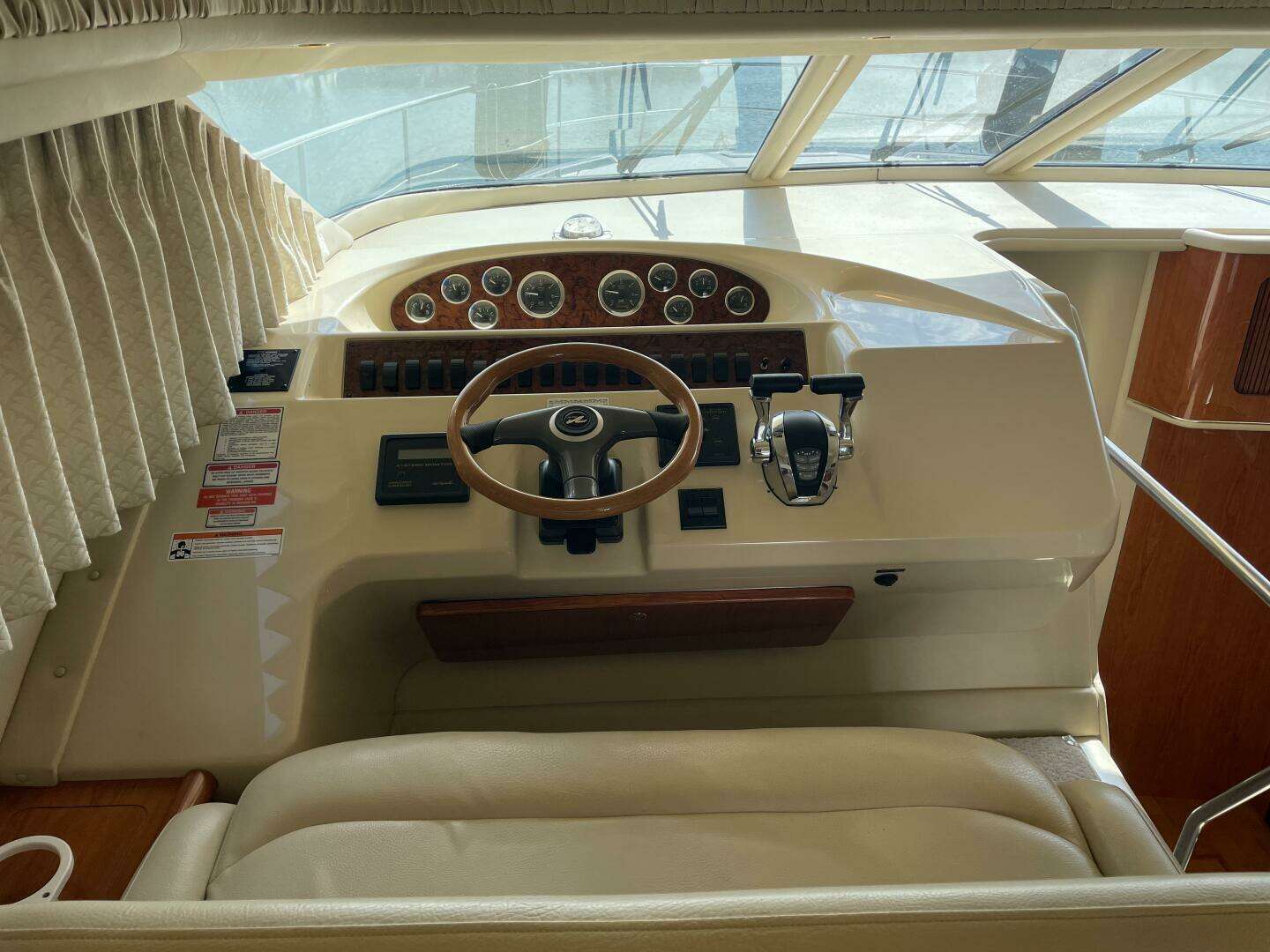 2000 Sea Ray 400 Sedan Bridge - Image 52