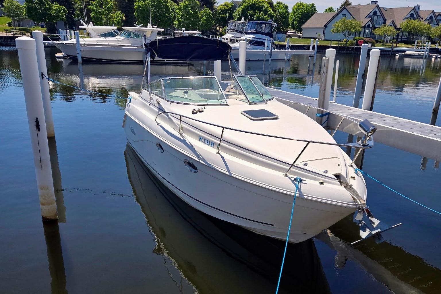 1999 Rinker Fiesta Vee 270